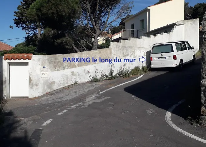 Deux Tentes Confortables Dans Un Joli Jardin Idealement Situe Luxussátor Sète